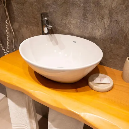 Hotel Dell'angelo 2*