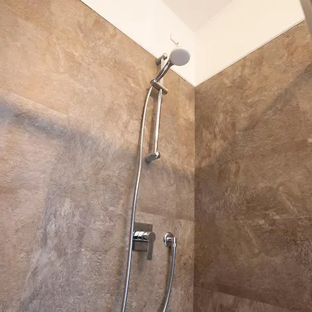 Dell'angelo Hotel Predore
