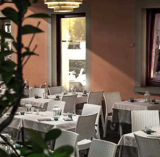 Dell'angelo Ξενοδοχείο 2*
